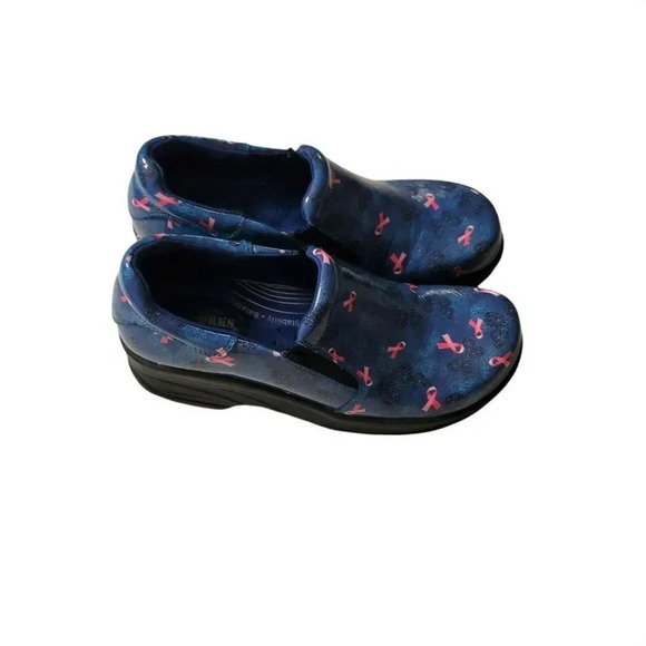 Easy work by easy street  size 7.5M blu and pink slip on stability balance work - Picture 2 of 10